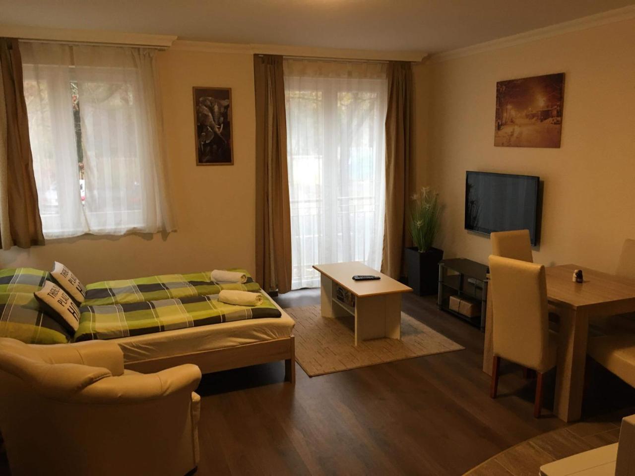 My Home Apartman ハイデゥソボスロー エクステリア 写真
