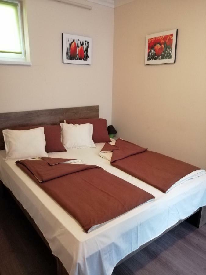 My Home Apartman ハイデゥソボスロー エクステリア 写真